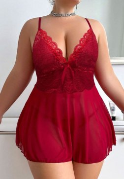 Plus Size
Alluring Lace Babydoll Set