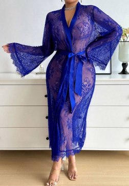 Plus Size Dot Away With It Lace Robe Set