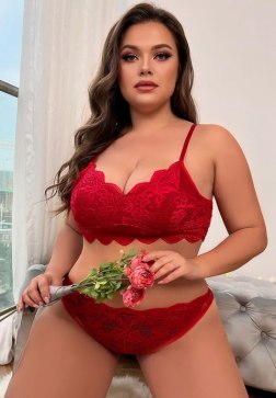 Plus Size Lace You To Bed Bra Set