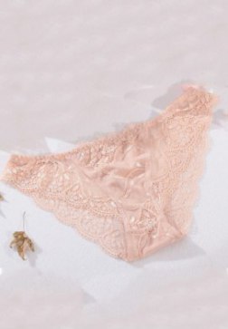 Floral Lace Bikini Panty